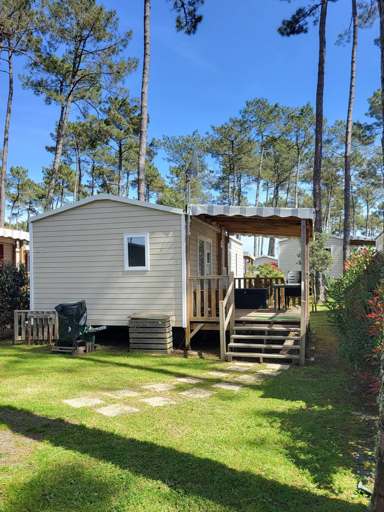 SevServices aux Dunes de Contis Saint-Julien-en-Born Chambre photo